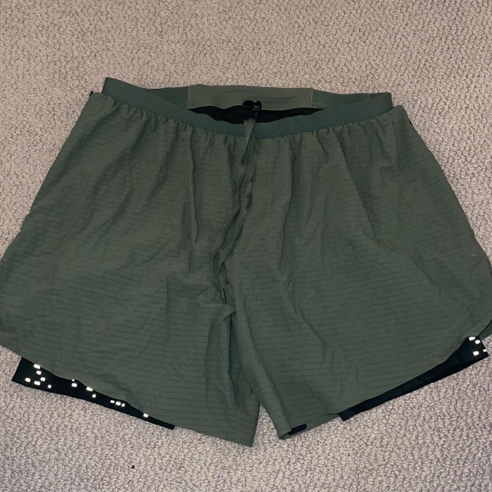 Men’s Green Lululemon Shorts